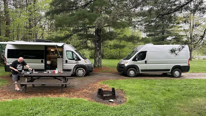 Leonard Harrison campground Picture 6