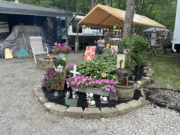 Shoop's Country Campground Picture 2