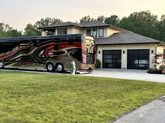 MotorCoach Resort Lake Erie Shores Picture 7