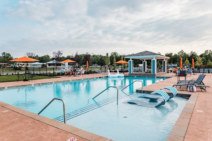 MotorCoach Resort Lake Erie Shores Picture 1