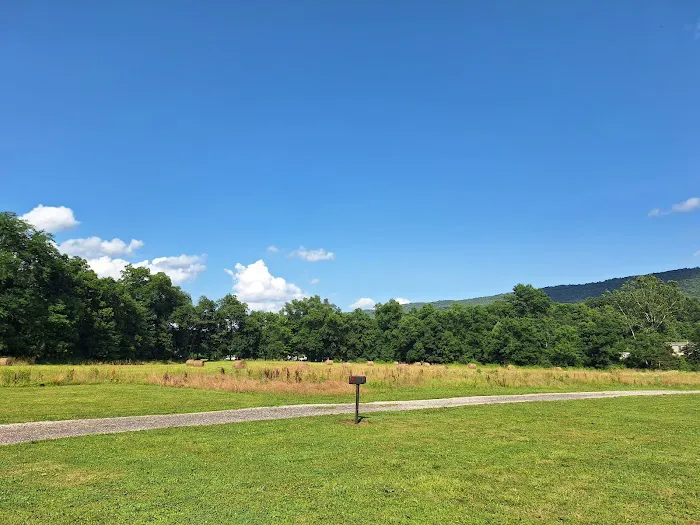 Robinson's Family Campground Picture 1