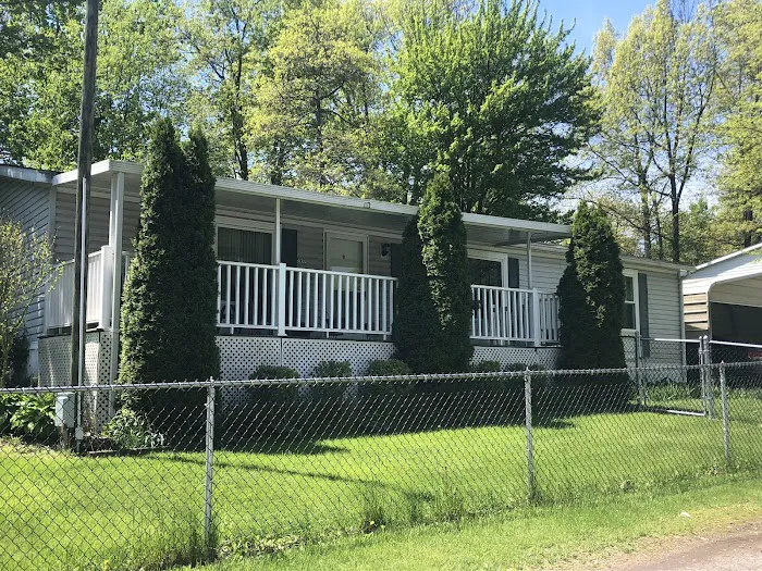 Brady Hills Mobile Home Park Picture 10