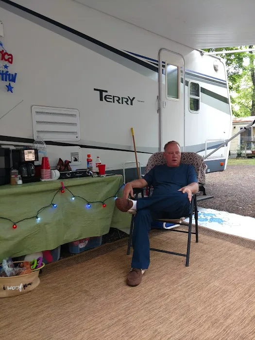 Woodlawn Campground Picture 8