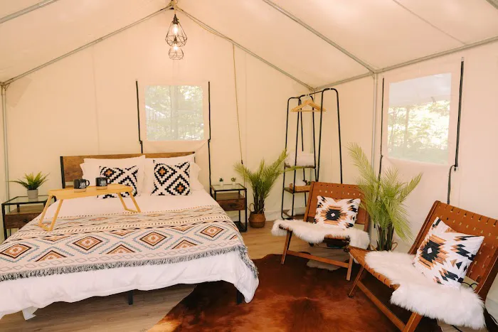 Rustic Acres RV Resort and Campground Picture 2