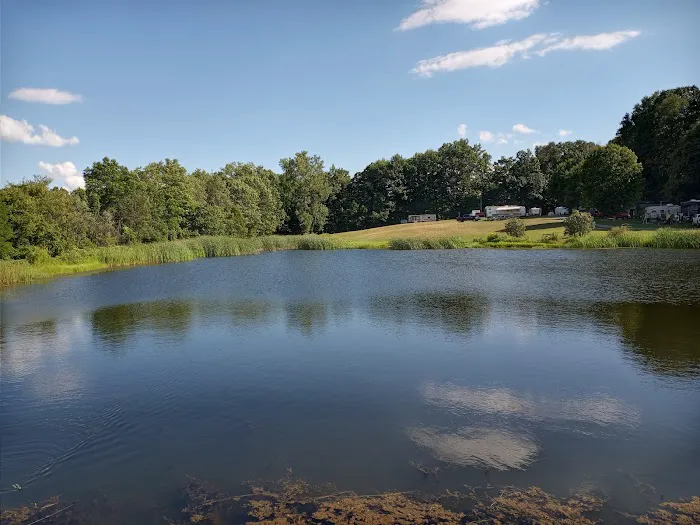 Sned-Acres Family Campground Picture 4