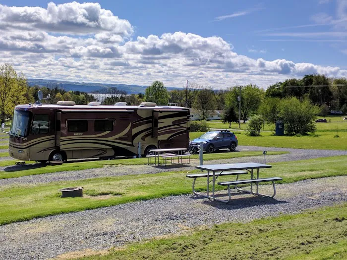 Sned-Acres Family Campground Picture 10