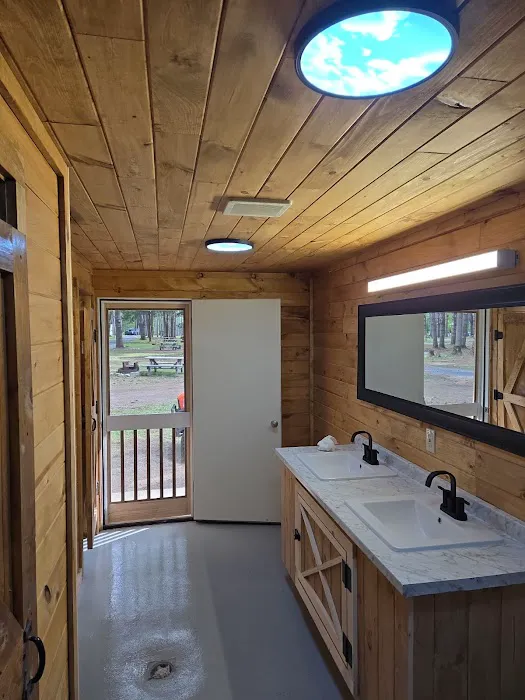 Schroon River Escape Lodging & Campground Picture 2