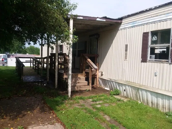 Heritage Hills Mobile Home Estates Picture 1