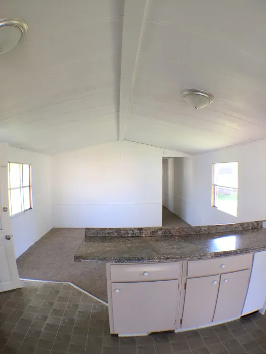 Heritage Hills Mobile Home Estates Picture 6