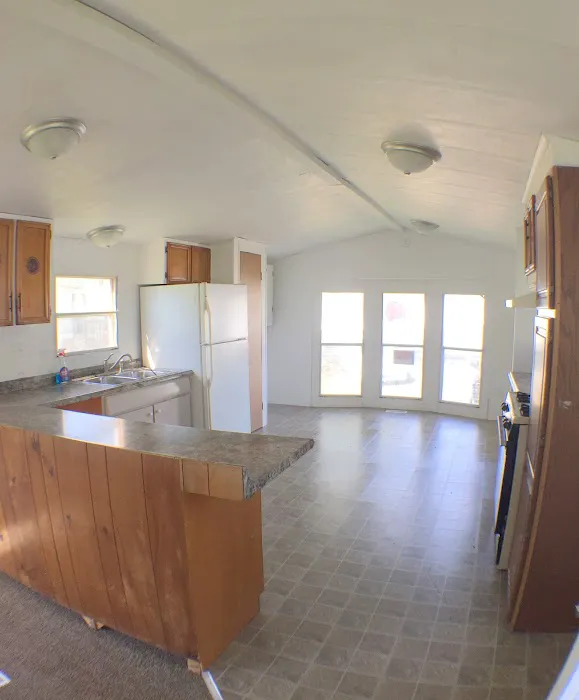 Heritage Hills Mobile Home Estates Picture 10