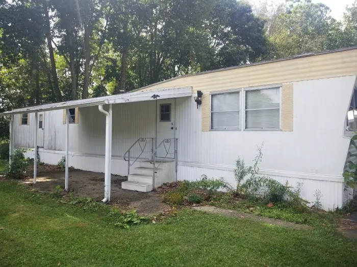 Hemlock Hills Mobile Home Community Picture 9