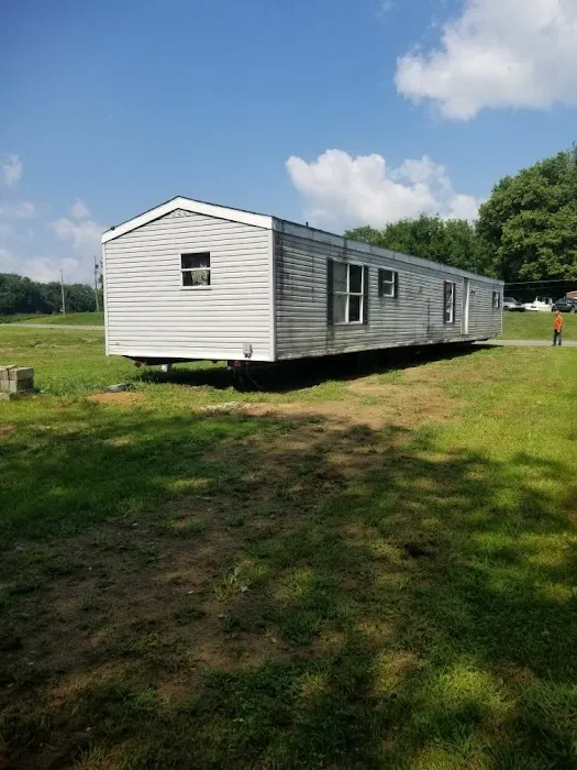 Hemlock Hills Mobile Home Community Picture 4
