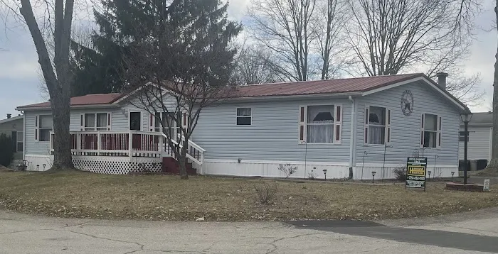 Oak Springs Mobile Home Park Picture 2