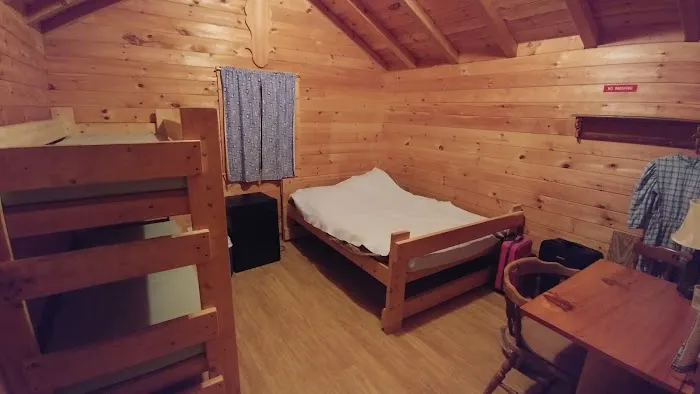 Crow's Nest Campground Picture 2