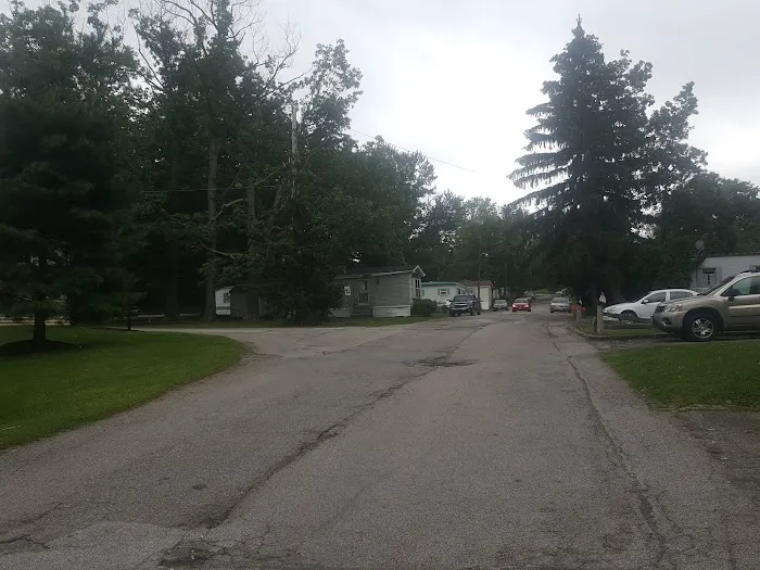 Eagle Mobile Homes Park Picture 1