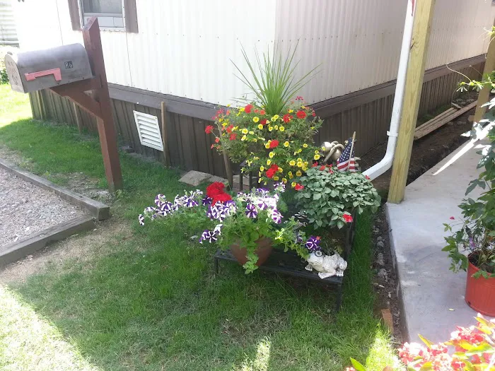 Mentor Green Mobile Home Park Picture 1