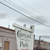 Courtyard Mobile Home Park ico