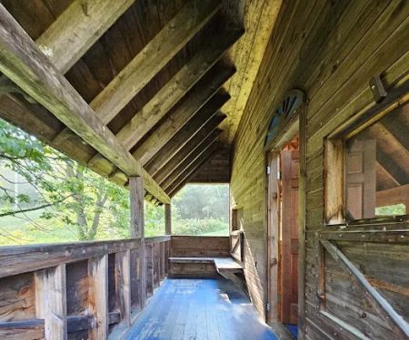 Four Springs Farm & Campground