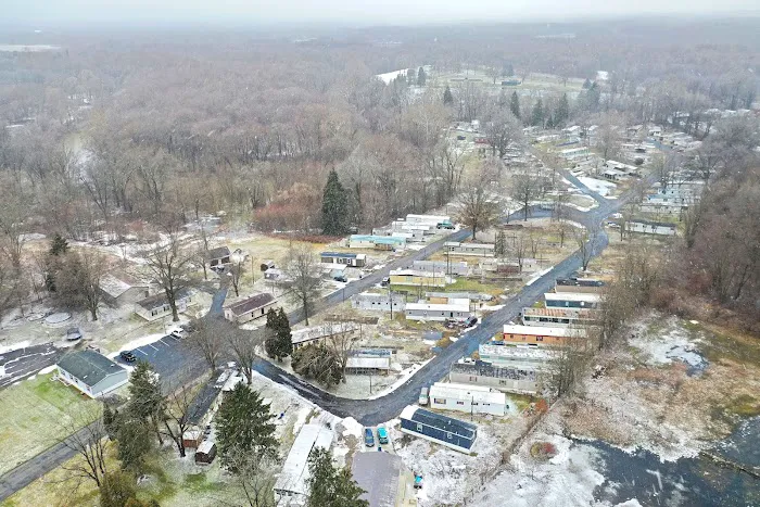 River Oaks MHC Picture 2