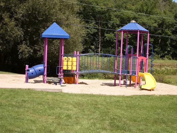 Maple Del Manor Picture 1