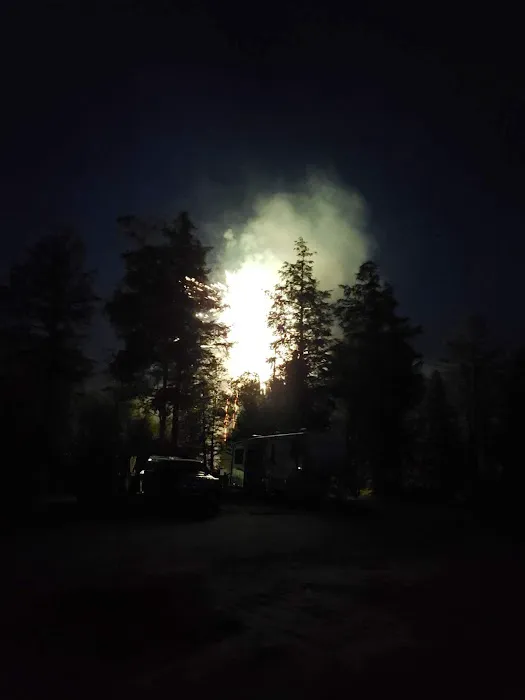 Cozy Pond Camping Resort Picture 8