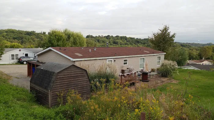 Sunnyhill Mobile Home Park Picture 2