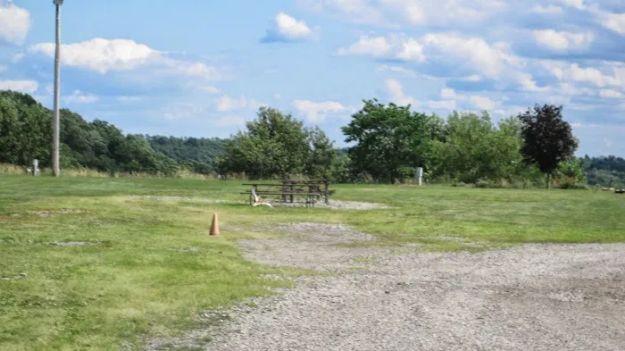 Mountain Top RV Campground Picture 3