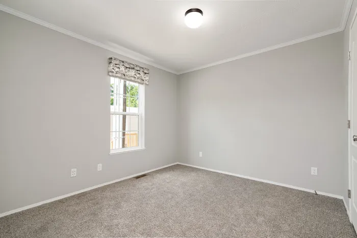 Center Manor Picture 7