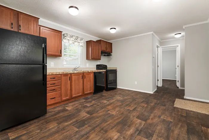 Center Manor Picture 10