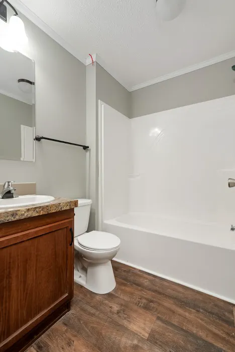 Center Manor Picture 1