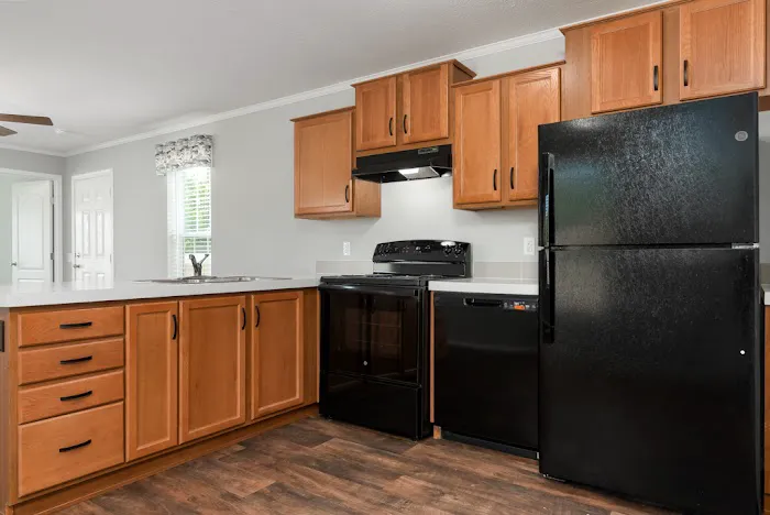 Center Manor Picture 6