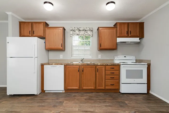 Center Manor Picture 2
