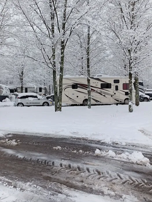 J & J Campgrounds Picture 6