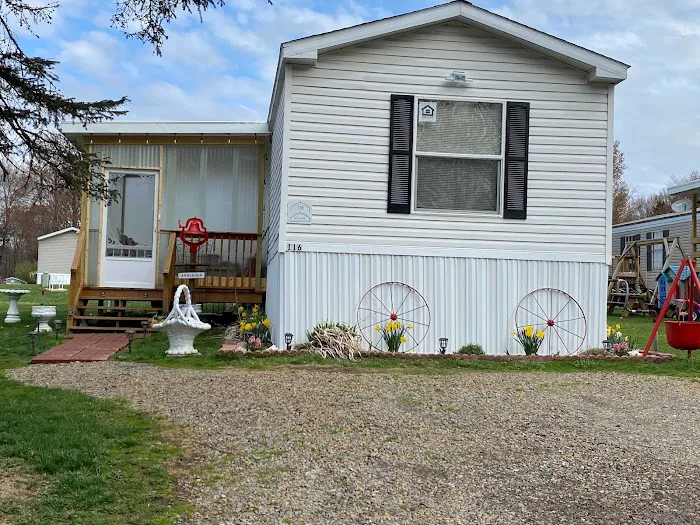 Mahoning Manor Mobile Home Park Picture 6