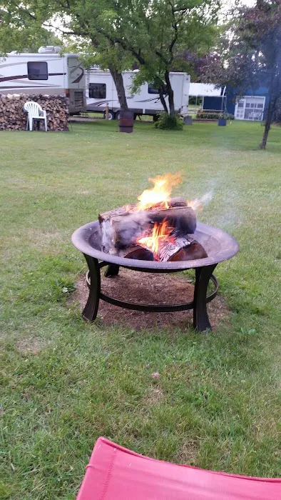 Colonial Court Campgrounds Picture 1