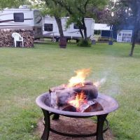 Colonial Court Campgrounds ico