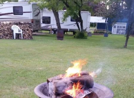 Colonial Court Campgrounds