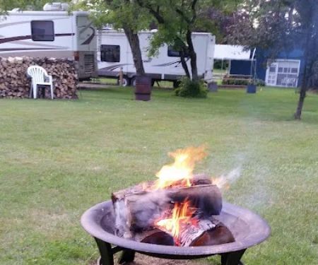 Colonial Court Campgrounds