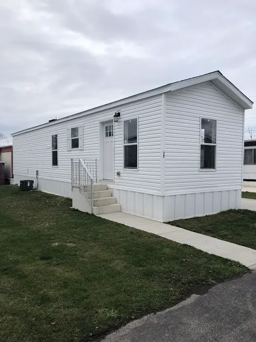 Parma Estates Mobile Home Community Picture 7