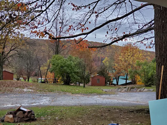 Gram and Paps Fort Bellefonte Campground Picture 9