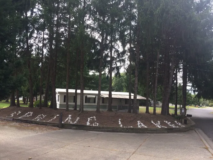 Spring Lakes Mobile Home Park Picture 1