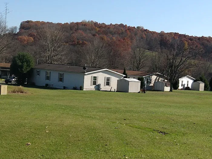 The Meadows Mobile Home Park Picture 2