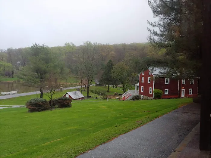 Summit Lake Camp Picture 6