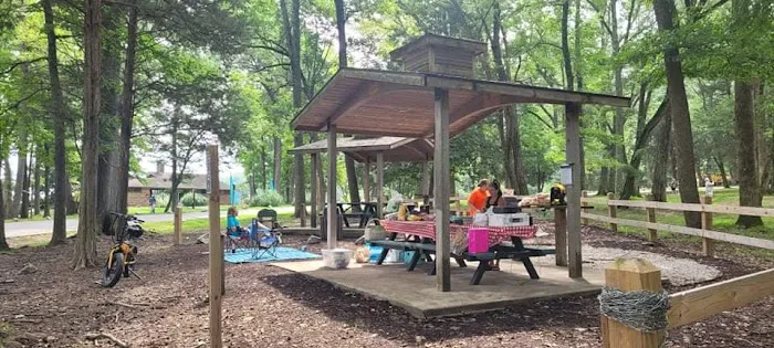 Pohick Bay Campground and Park Office Picture 10