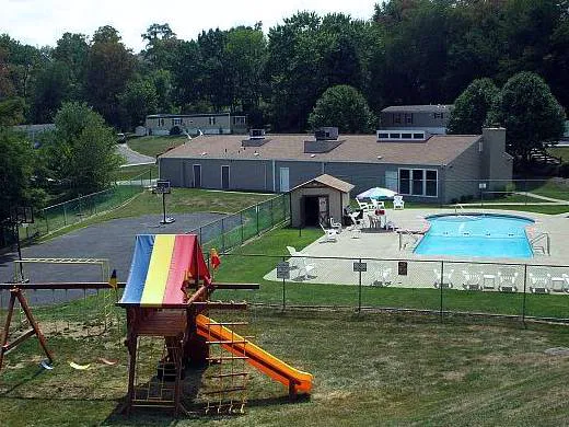 Virginia Hills Manufactured Home Community Picture 4