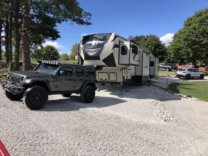 Almost Home RV Park Picture 5