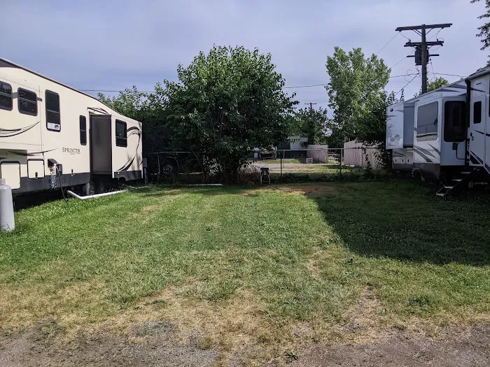 Cuyahoga County Fairgrounds RV Park Picture 10