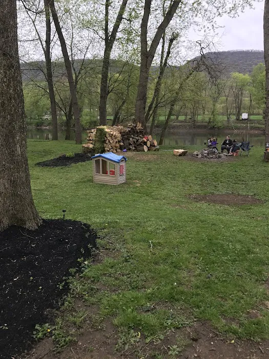 Harshbarger's Campground Picture 9