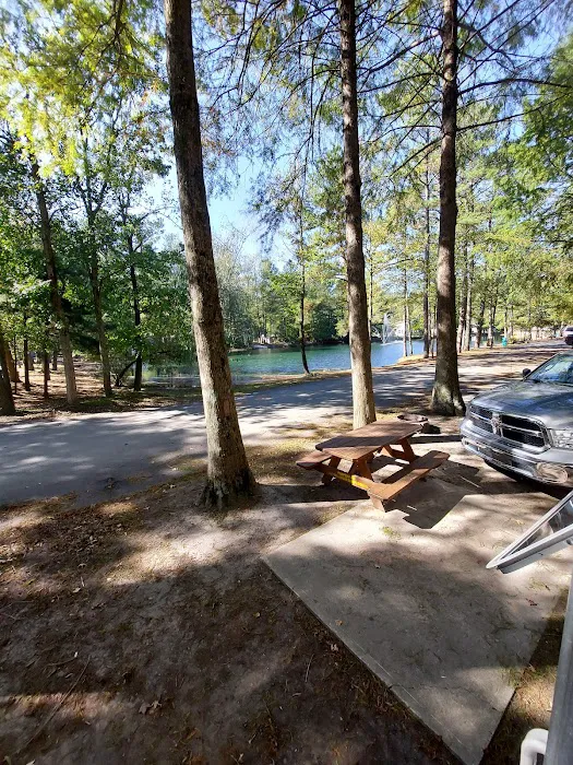 Lake Somerset Family Campground Picture 2