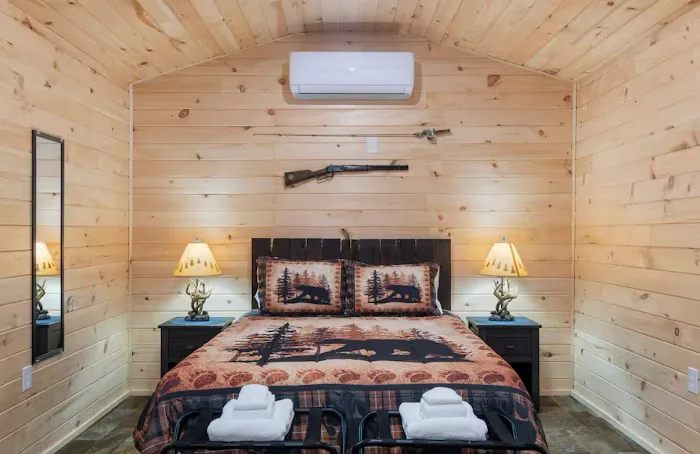 Seneca Hideaway Picture 9